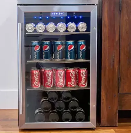 صورة لقسم مبرد المشروبات الغازية